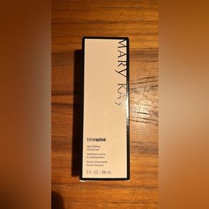 Mary Kay Timewise 3-in-1 Cleanser for Normal to Dry Skin
